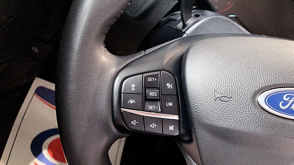 Ford Focus 5 of 9