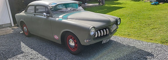 Volvo Amazon 2 of 5