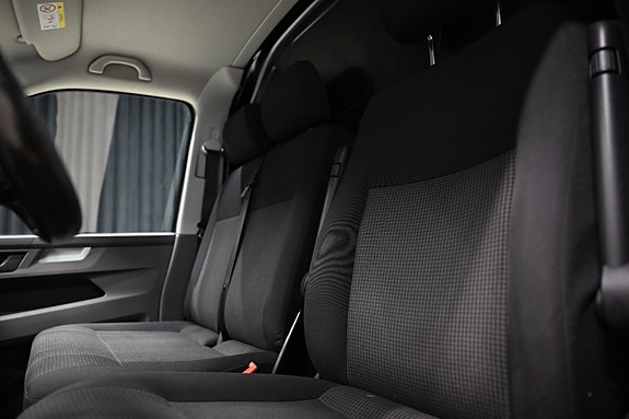 Volkswagen Transporter 24 of 30