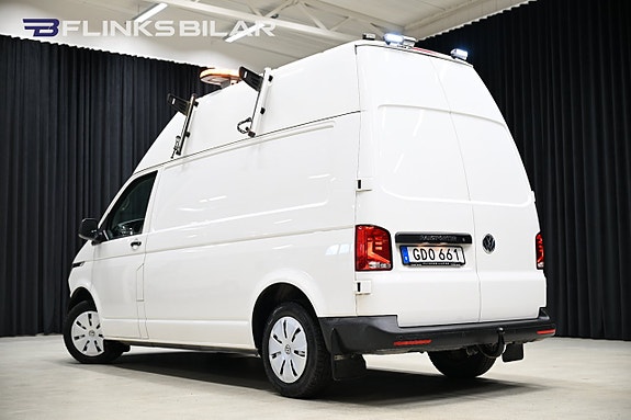Volkswagen Transporter 4 of 30