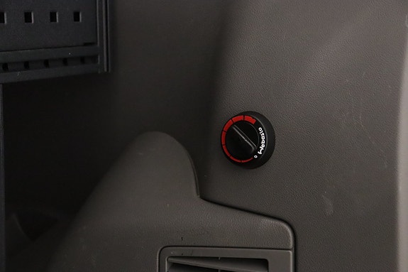 Volkswagen Transporter 16 of 30