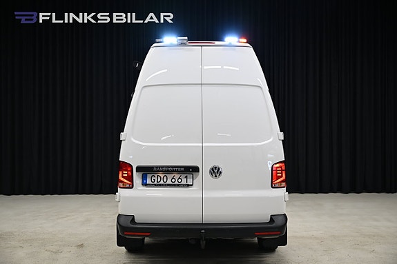 Volkswagen Transporter 18 of 30