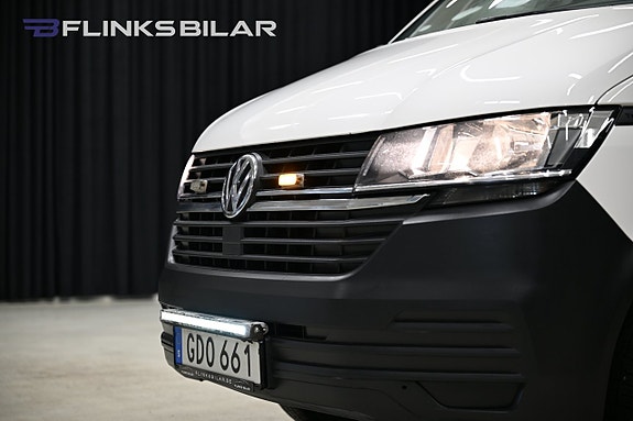 Volkswagen Transporter 21 of 30