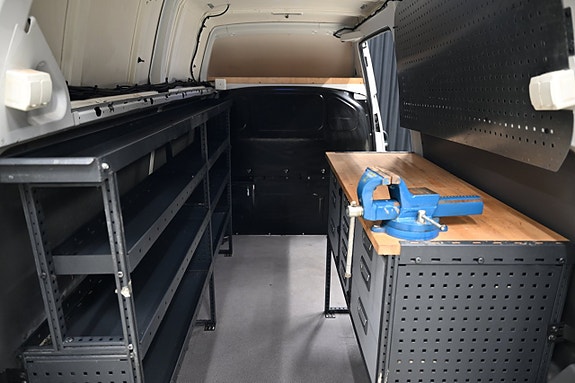 Volkswagen Transporter 7 of 30