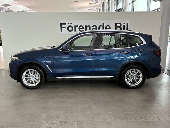 BMW X3 3 of 5