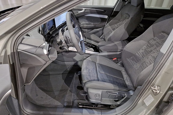 Audi A6 11 of 18