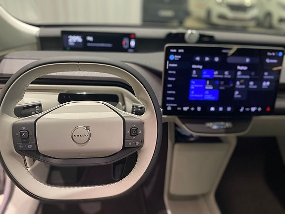 Volvo EX60 14 of 15
