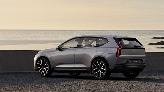 Volvo EX60 11 of 26