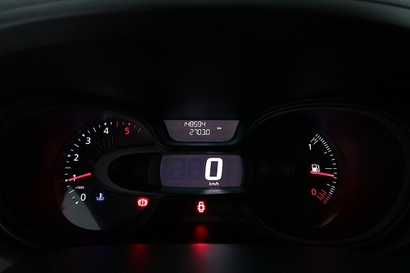 Renault Trafic 12 of 22