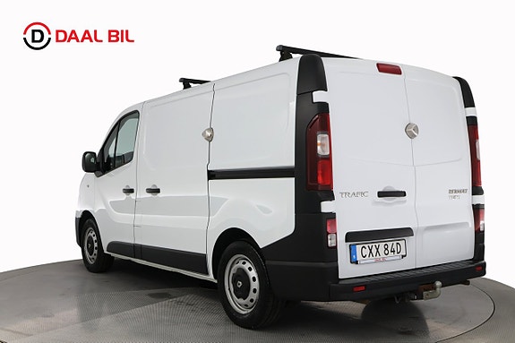 Renault Trafic 8 of 22