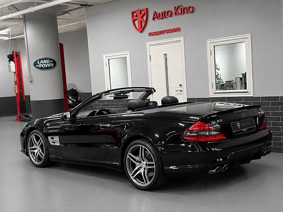 Mercedes-Benz SL63 3 of 12