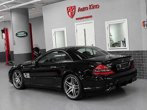 Mercedes-Benz SL63 8 of 12