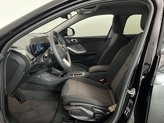 BMW 120 5 of 14