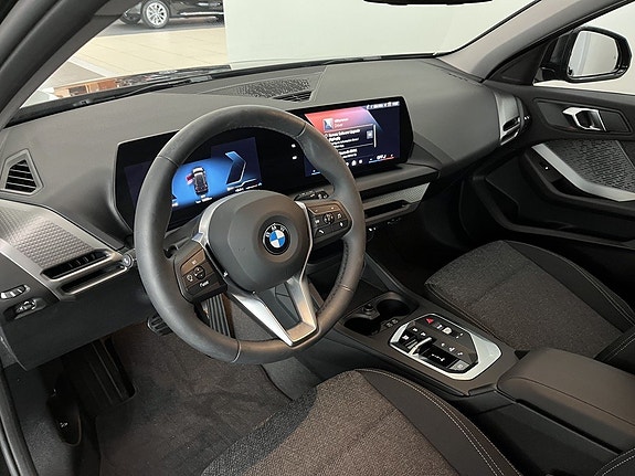 BMW 120 6 of 14