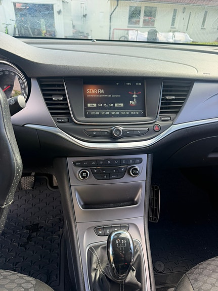 Opel Astra 6 of 11
