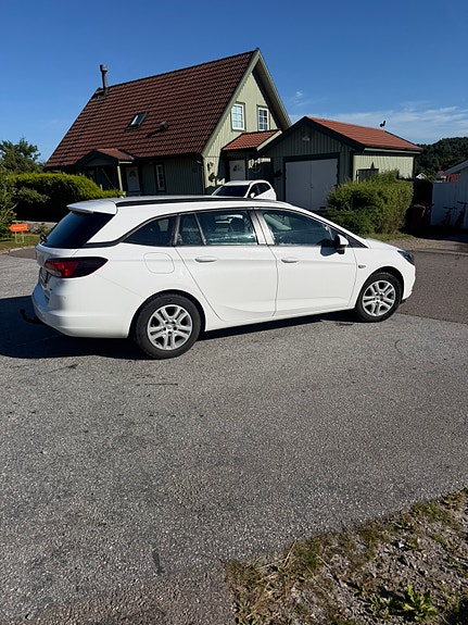 Opel Astra 3 of 5