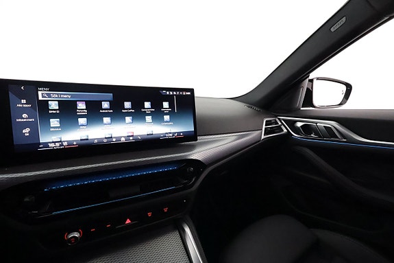 BMW i4 23 of 27