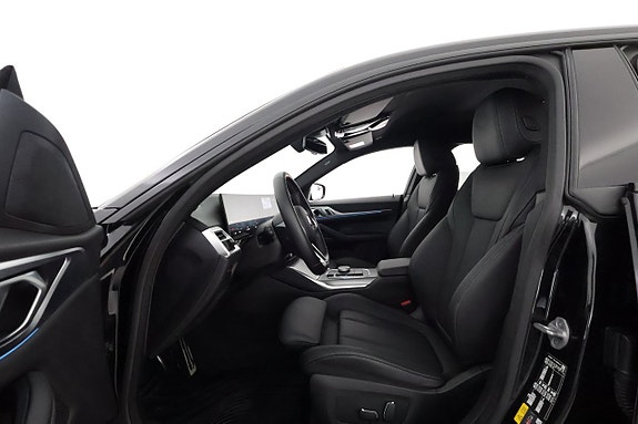 BMW i4 10 of 27