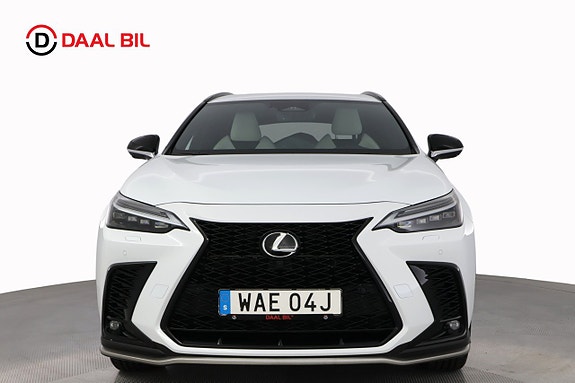 Lexus NX450h+ 2 of 29