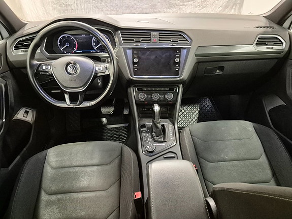Volkswagen Tiguan 6 of 11