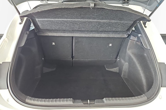 Toyota Corolla 15 of 16