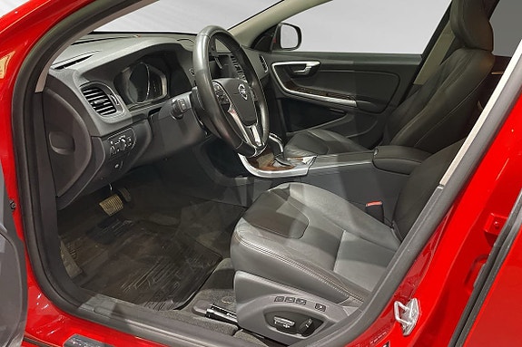 Volvo V60 7 of 22