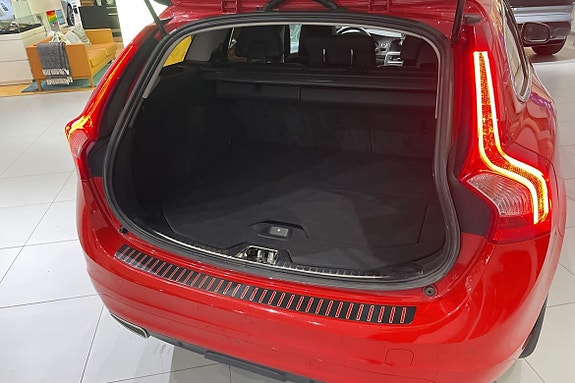 Volvo V60 12 of 22