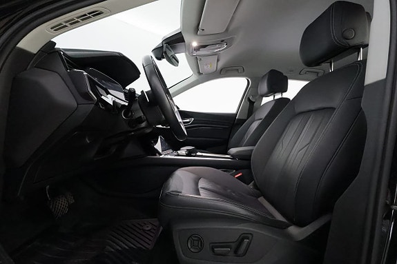 Audi Q8 10 of 30