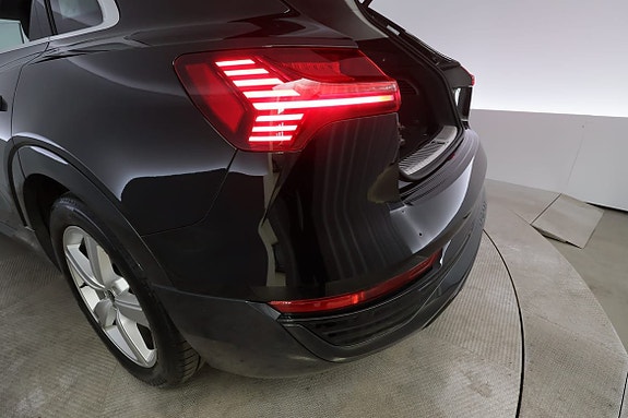 Audi Q8 7 of 30