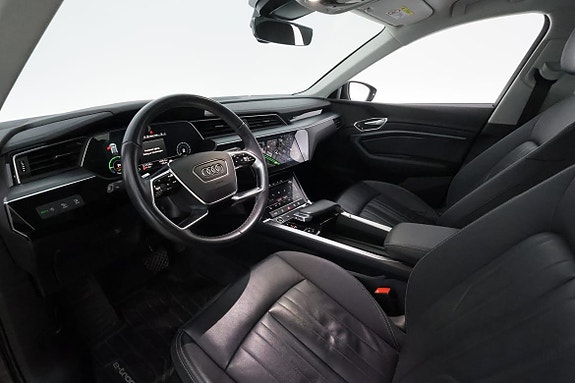 Audi Q8 12 of 30