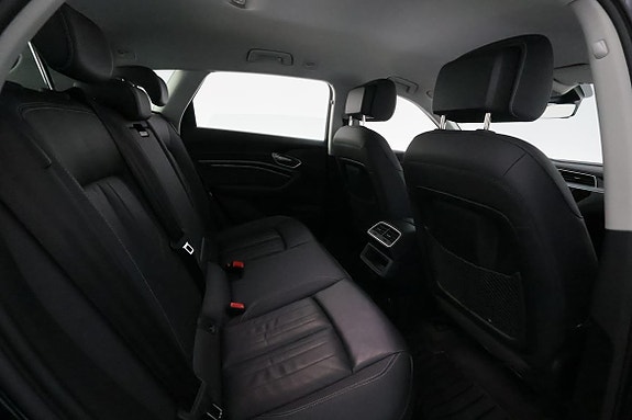 Audi Q8 19 of 30