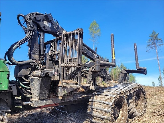 John Deere 1910G 17 of 17