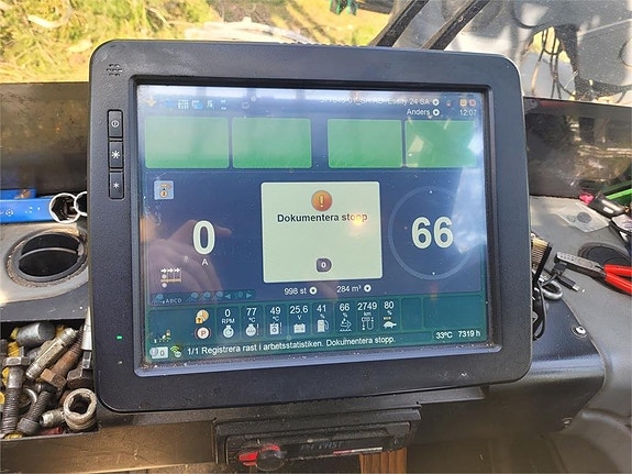 John Deere 1270G 9 of 14