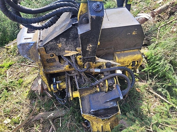 John Deere 1270G 13 of 14