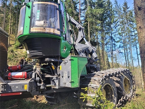 John Deere 1270G 11 of 14