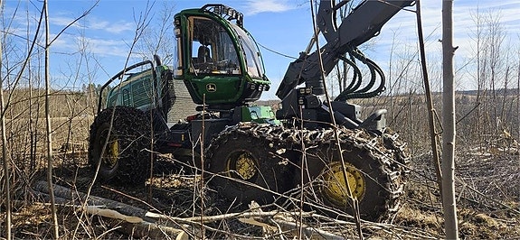 John Deere 1470G 12 of 24