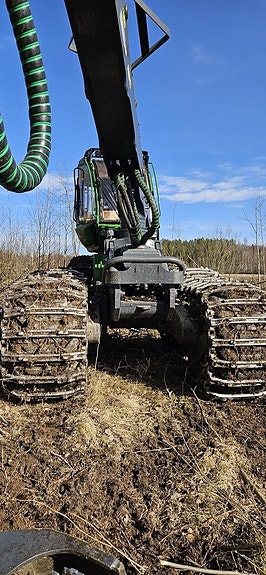 John Deere 1470G 11 of 24
