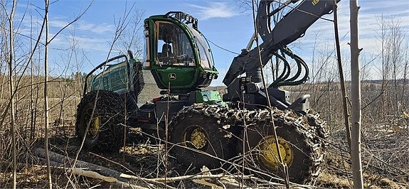 John Deere 1470G 4 of 24