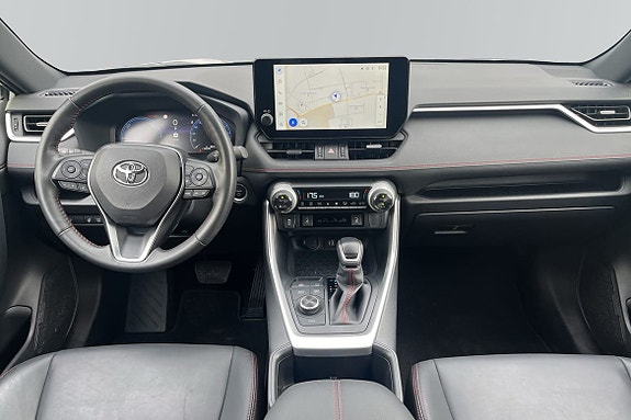 Toyota RAV4 9 of 22