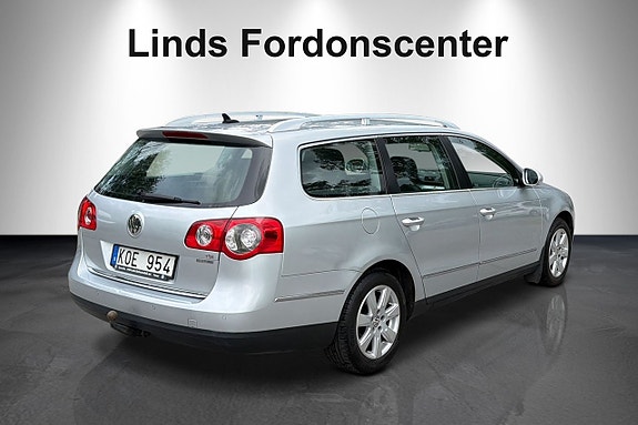 Volkswagen Passat 5 of 8