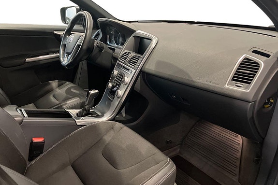 Volvo XC60 19 of 21