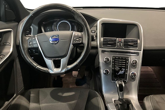 Volvo XC60 3 of 21