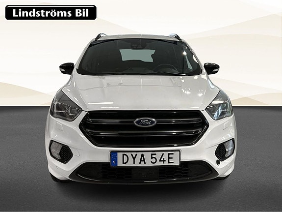 Ford Kuga 8 of 18