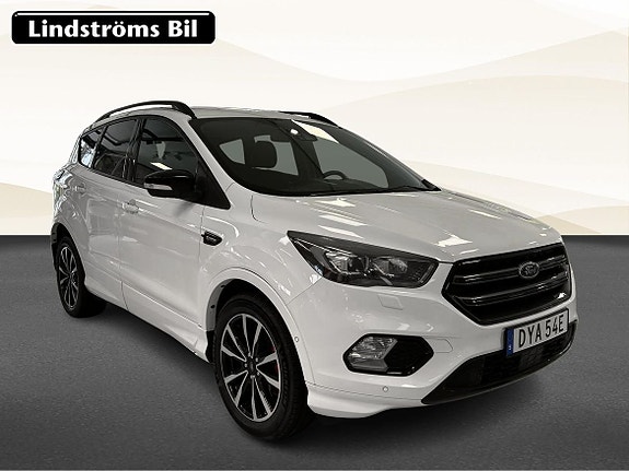 Ford Kuga 3 of 18