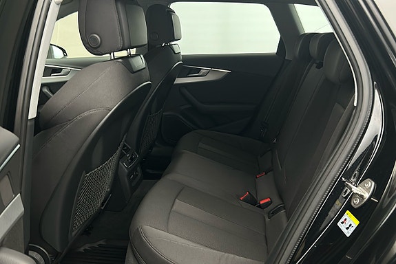 Audi A4 13 of 26