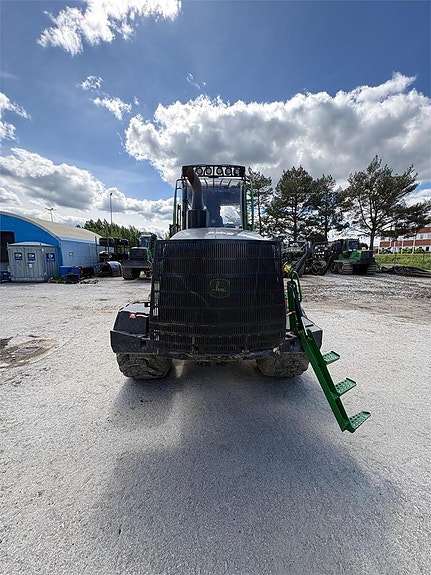 John Deere 1510G 15 of 24