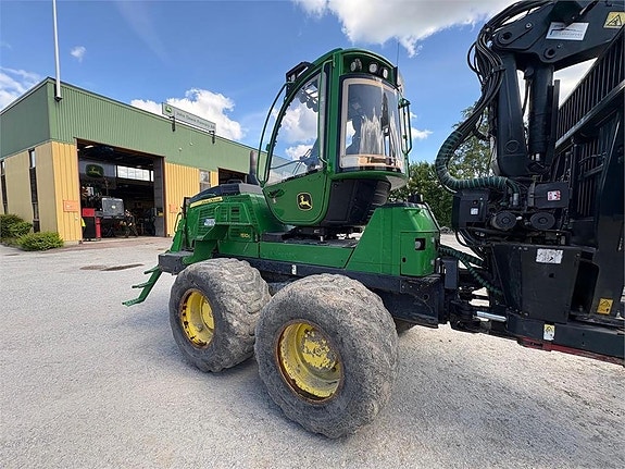John Deere 1510G 3 of 24
