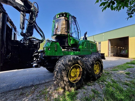John Deere 1910G 12 of 15