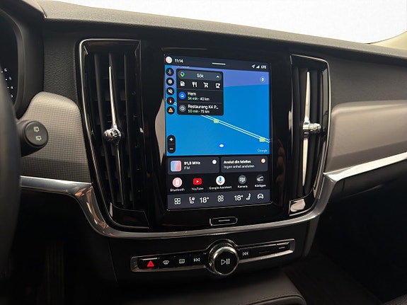 Volvo V90 Cross Country 21 of 30