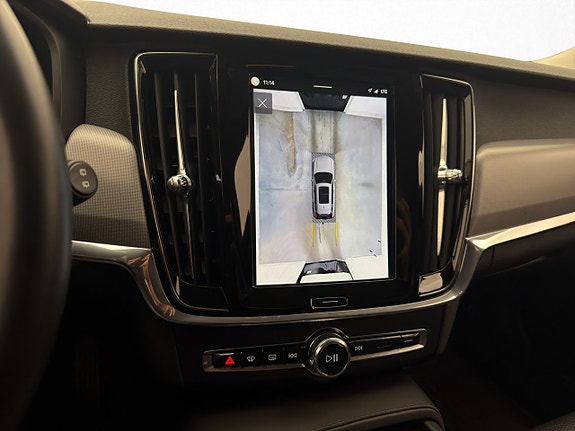 Volvo V90 Cross Country 19 of 30